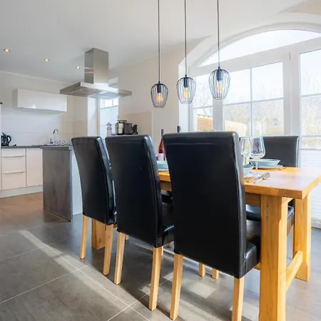 Casa de Férias Haushaelfte 44b Droemhus Id 466 Sankt Peter-Ording