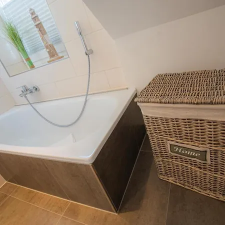 Vakantiehuis Haushaelfte 44b Droemhus Id 466 *